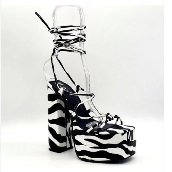 ZEBRA HEELS! - Picture 1 of 3